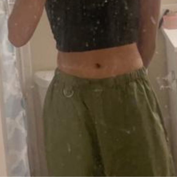 UO Jana 2023 Nylon Ballon Pants Sz Small , NIP BRAND NEW SOLD OUT 💕 - Picture 9 of 11